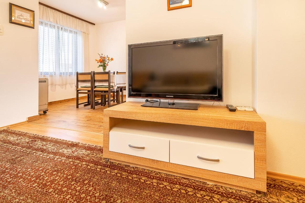 Apartments Jurina 2 Крк Экстерьер фото